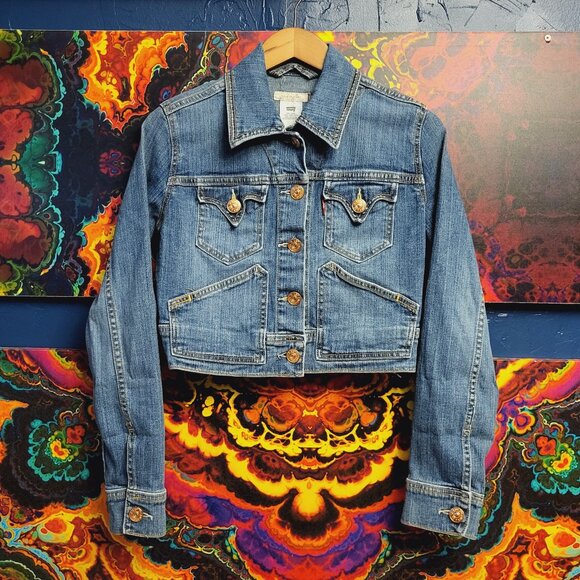 Levi’s Jeans ~ Sz M ~ Cropped ~ Long Sleeve Denim Jacket ~ NWOT - Picture 1 of 8